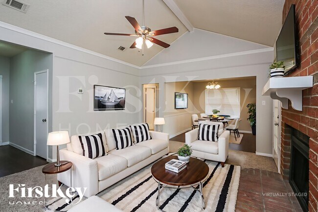 Foto del edificio - 6008 Sundown Dr