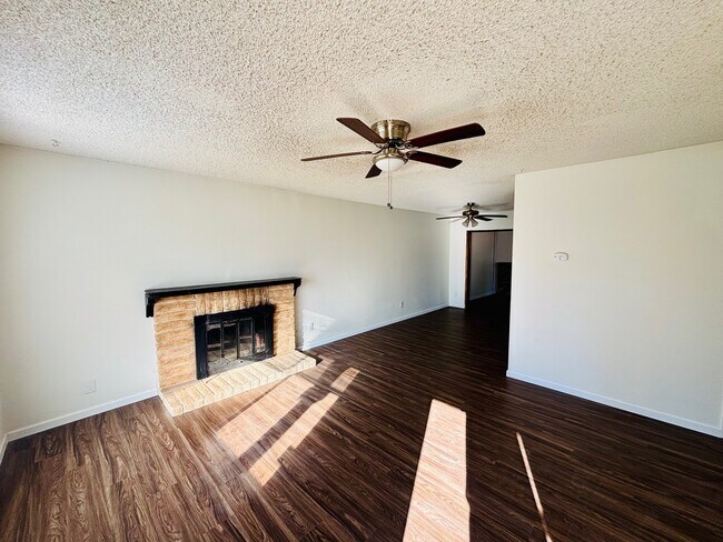 Foto del edificio - 43214 Archwood Way