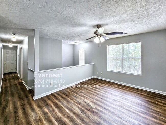 Building Photo - 736 Ashley Ln