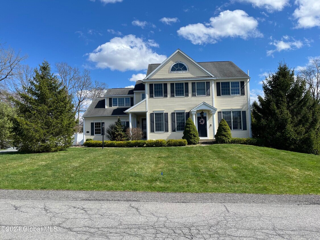 Primary Photo - 59 Dutch Meadows Dr