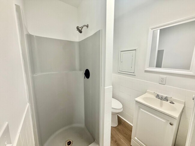 Foto del edificio - 1886 Ave B