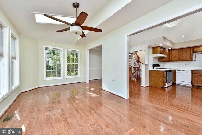 Foto del edificio - 20372 Burnley Square