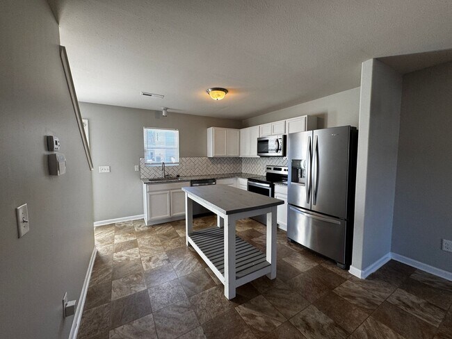 Foto del edificio - 3921 Village Park Ct