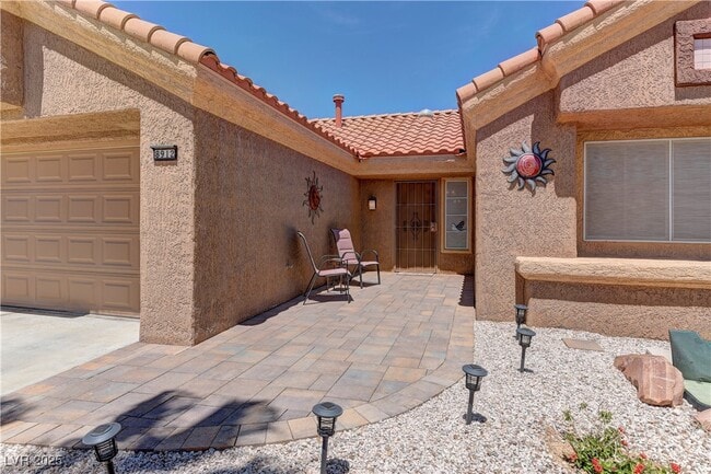 Building Photo - 8912 Signal Terrace Dr