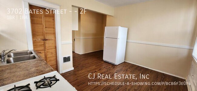 Foto del edificio - 3702 Bates St