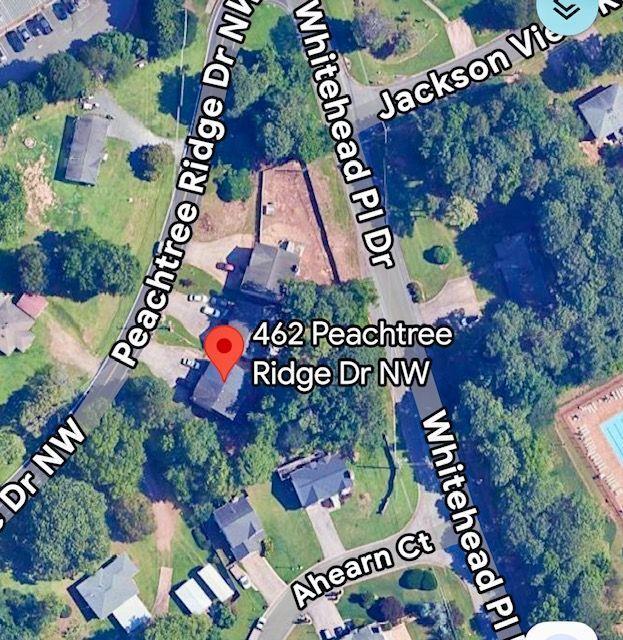 Foto del edificio - 462 Peachtree Ridge Dr NW