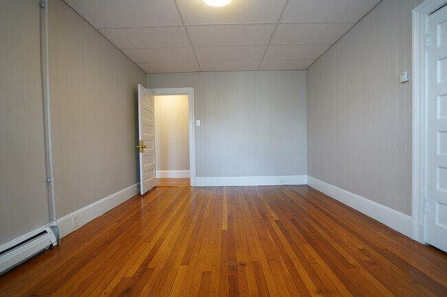 Foto del edificio - 2 Ashford Ct