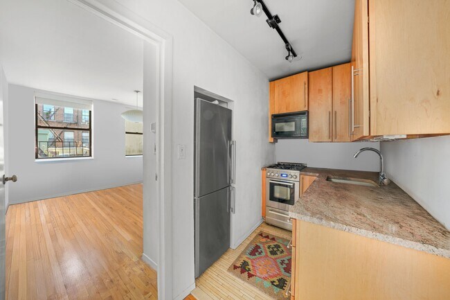 Foto del edificio - 507 E 12th St