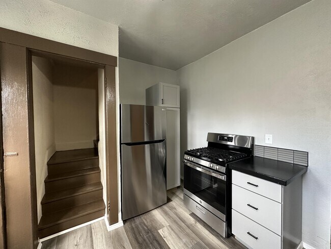 Foto del edificio - 1020 Island Ave