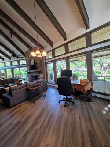 Foto del edificio - 1425 E Seneca Ct