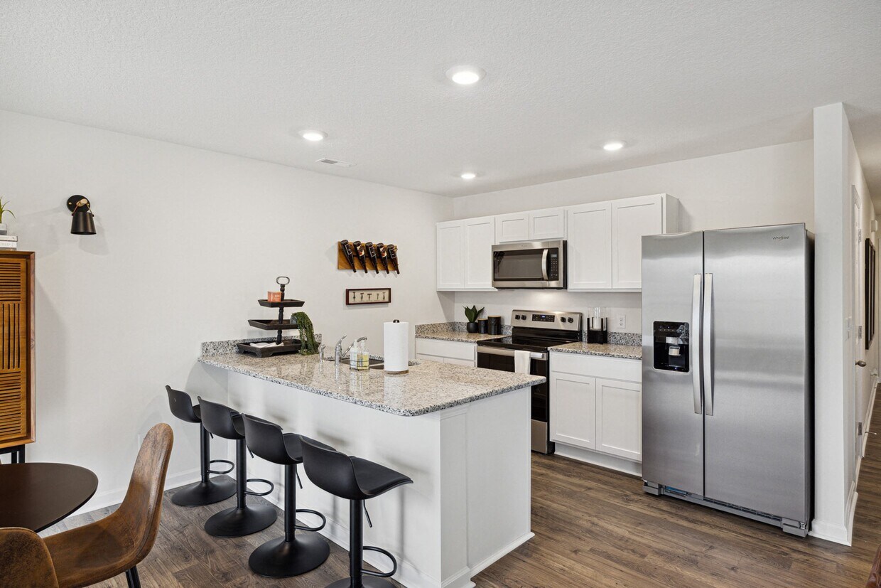 Foto principal - The Summit Townhomes