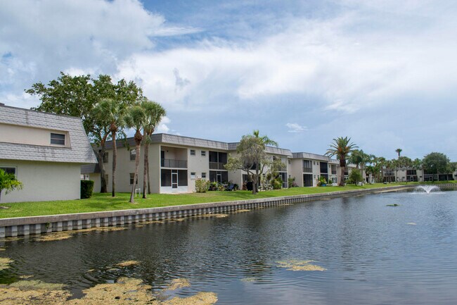 Foto del edificio - 432 Dove Ln