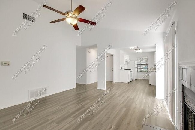 Building Photo - 1303 Dominique Dr