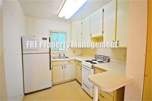Building Photo - 1 bedroom in Holladay UT 84124