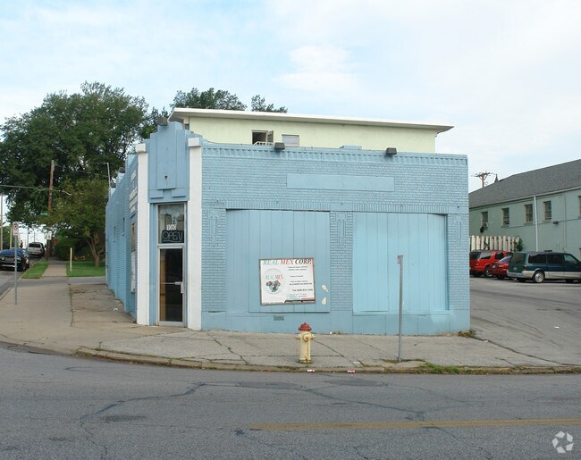 Building Photo - Building 3