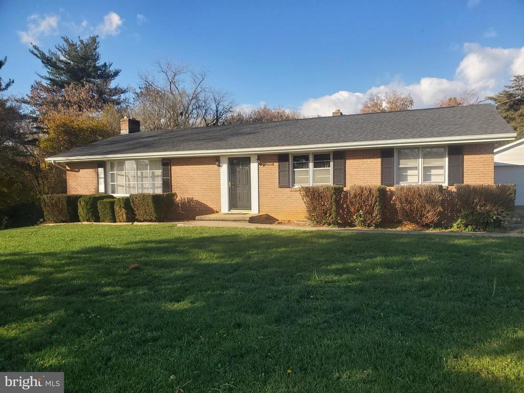 17530 Swann Rd, Hagerstown, MD 21740 House Rental in Hagerstown, MD
