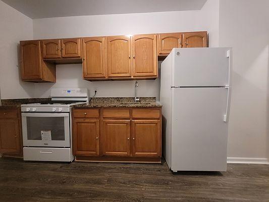 Foto del edificio - 2 bedroom in BRONX NY 10453