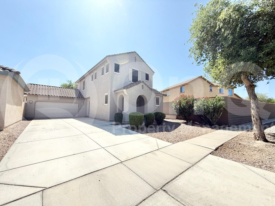 Foto principal - 4138 E Thunderheart Trail