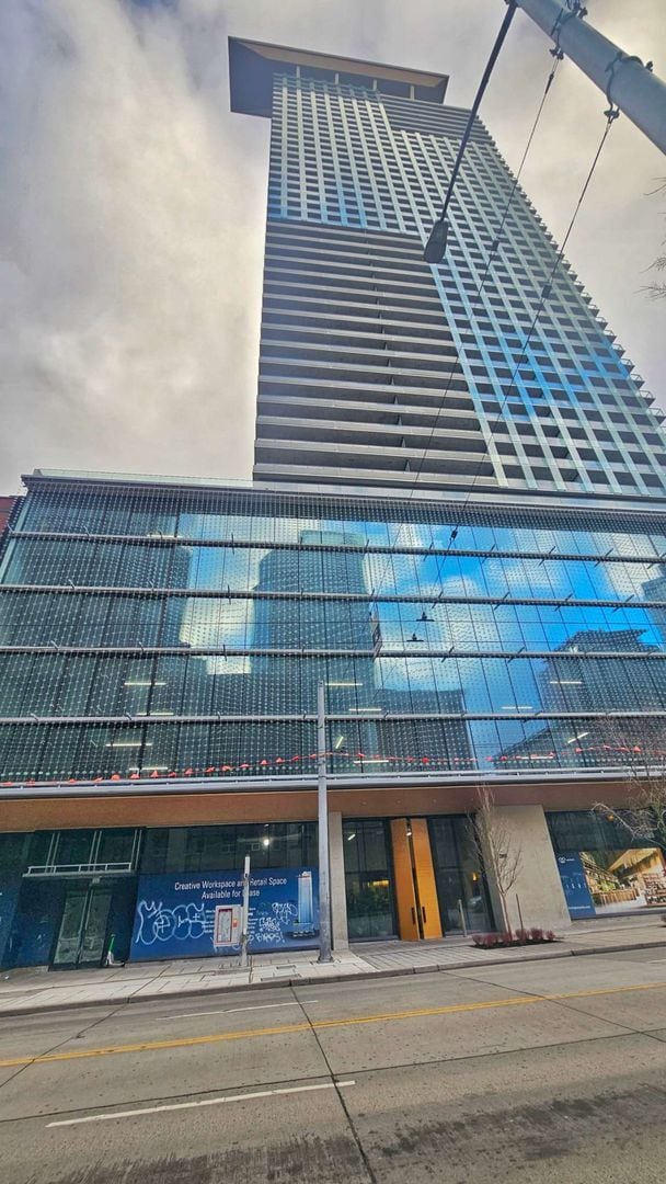 Elegant 1 Bed 1 Bath New Luxury Condo in t... - Elegant 1 Bed 1 Bath New Luxury Condo in t...