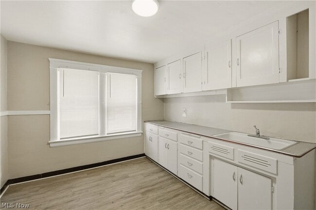 Foto del edificio - 515 E 143rd St