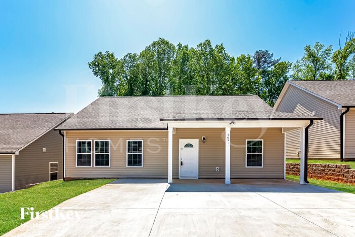 Primary Photo - 5051 Tuckaseegee Rd