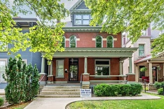 Building Photo - 1023 Neil Ave