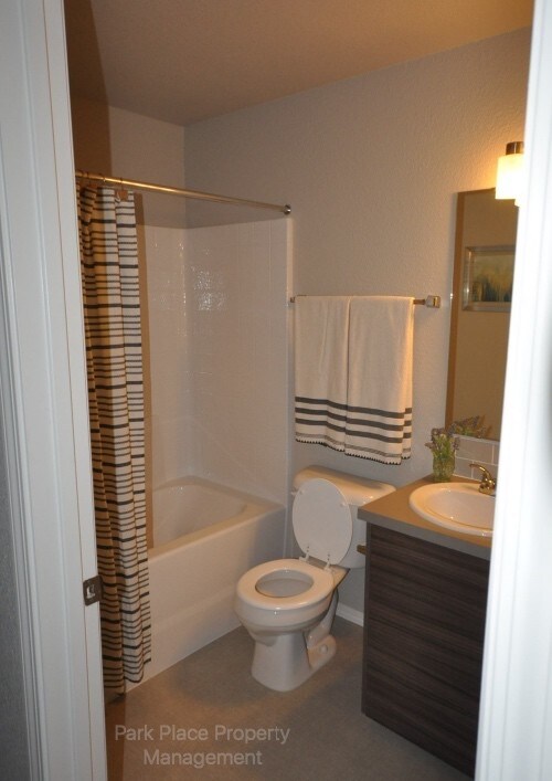 Foto del edificio - 16430 North Caddie Lane