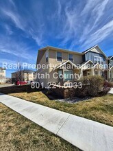 Building Photo - 3644 E Quartz Creek Ln