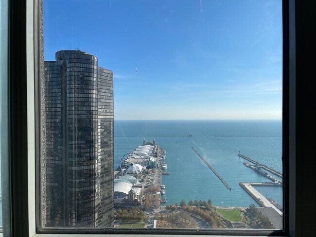 Foto del edificio - 474 N Lake Shore Dr