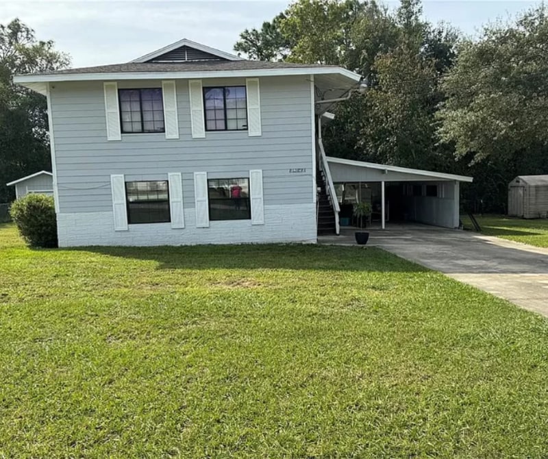 12450 SE 99th Ave Unit 1 first floor, Belleview, FL 34420 Room for