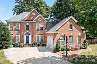 Building Photo - 20428 Marblehead Ct