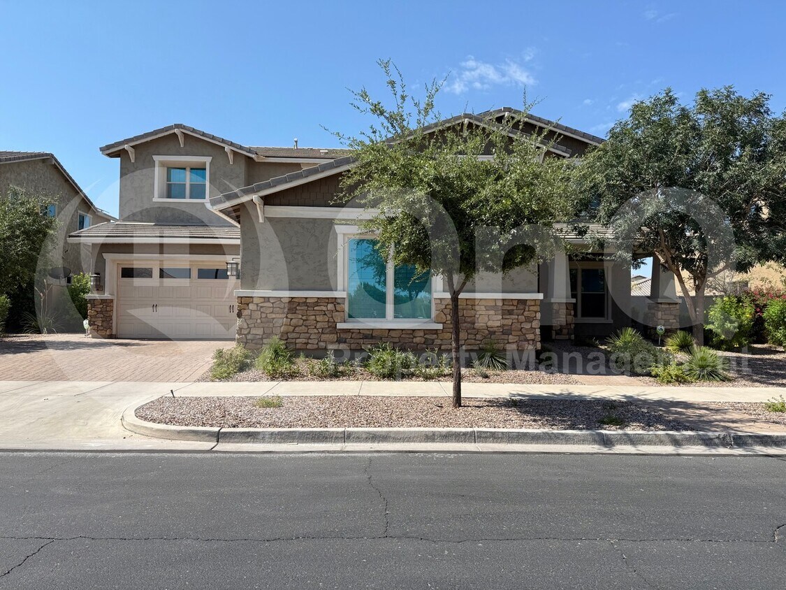 Foto principal - 10463 E Sanger Ave
