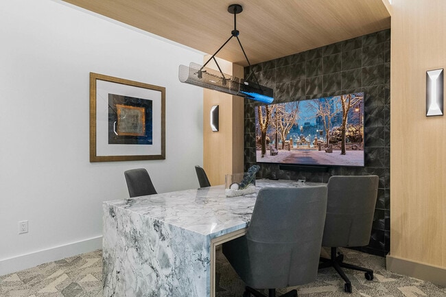 Coworking spaces with private meeting rooms available - Berkshire at the Pinehills