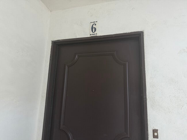 Foto del edificio - 727 S Alma St