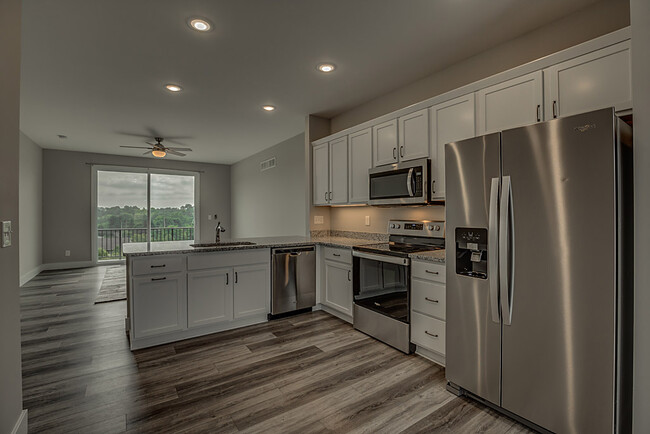 Foto del edificio - 2321 Anderson Rd