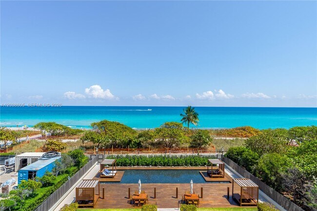Foto del edificio - 8955 Collins Ave