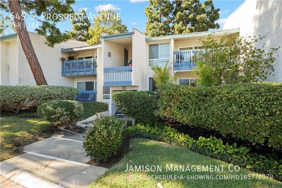 Foto principal - 649 S Prospect Ave