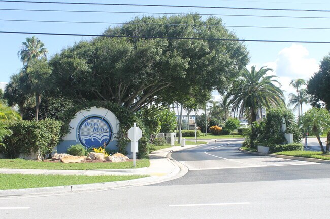 Foto del edificio - 1522 Ocean Dunes Cir