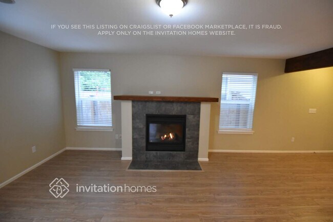 Foto del edificio - 19718 99th St Ct E