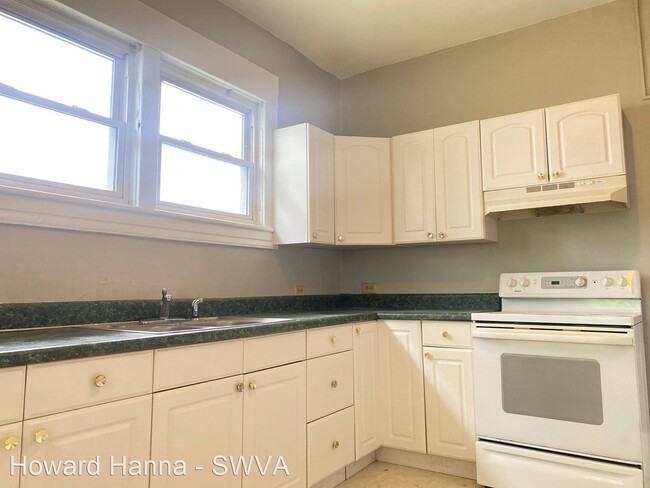 Building Photo - 2 br, 1 bath House - 670 Morrill Avenue SE