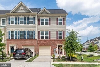 Building Photo - 7469 Tanyard Knoll Ln