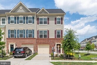 Building Photo - 7469 Tanyard Knoll Ln