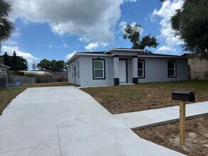 Building Photo - 11227 Zimmerman Rd