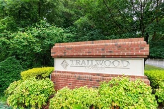 Building Photo - 3001 Trailwood Pines Ln