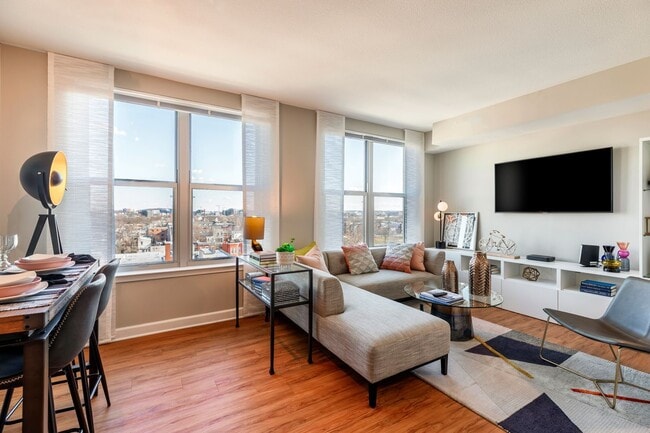 Building Photo - Jefferson Marketplace