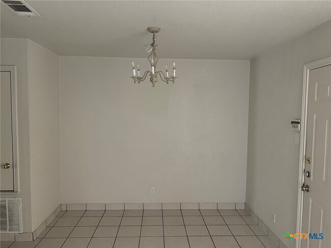 Building Photo - 1809 N W S Young Dr