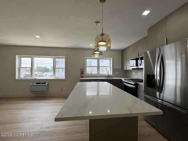 Foto del edificio - 1217 Ocean Ave N