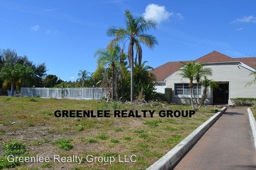 7210 N Manhattan Ave Unit 913 Tampa Fl 33614 Condo For Rent In Building Photo 7210 N Manhattan Ave