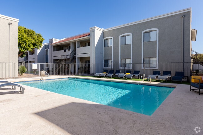 Building Photo - Papago Vista Apartments