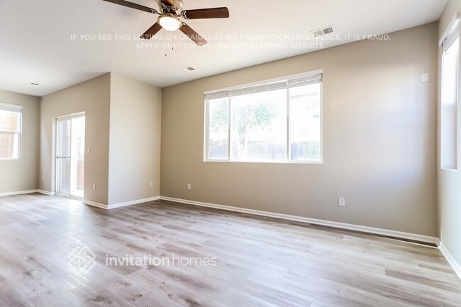 Foto del edificio - 16424 E 97th Ave